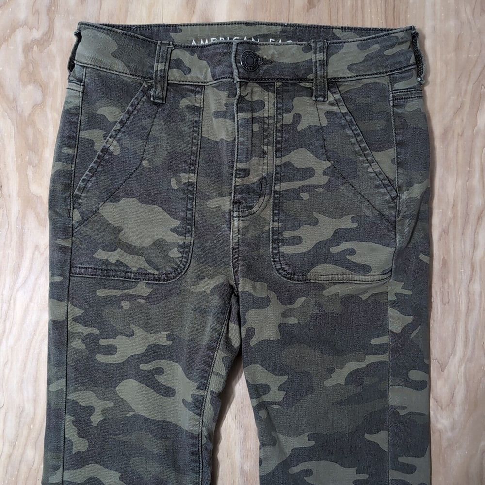 NEW American Eagle Mom Jeans Womens 2 Military Camo Pants Super Stretch‎ 26X28